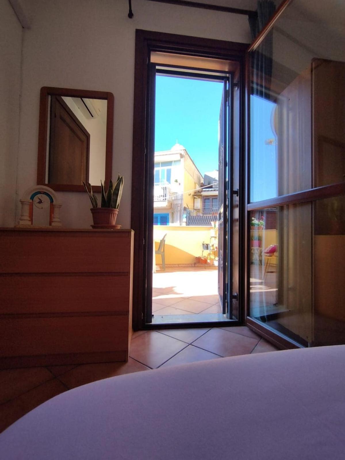 Casa Maria Elena Villa Santa Flavia Buitenkant foto