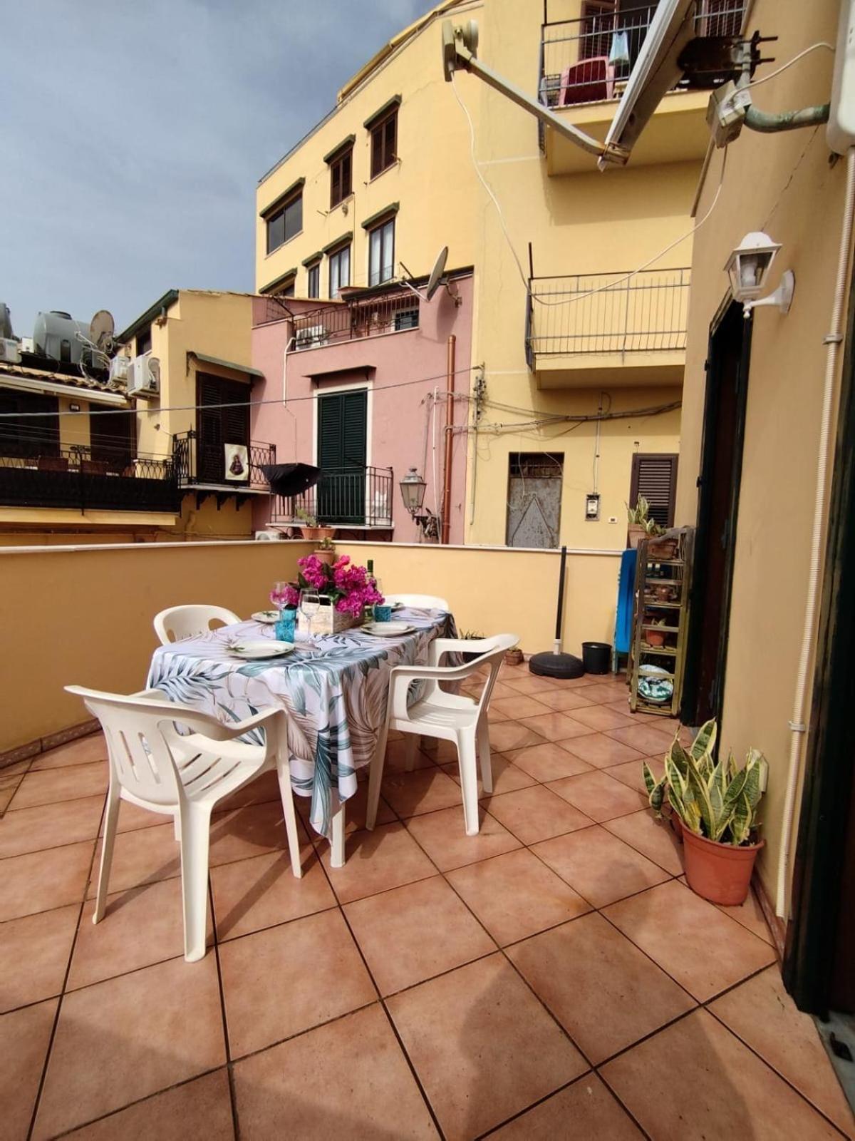 Casa Maria Elena Villa Santa Flavia Buitenkant foto