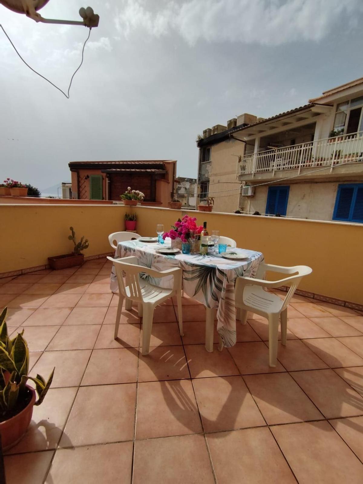 Casa Maria Elena Villa Santa Flavia Buitenkant foto